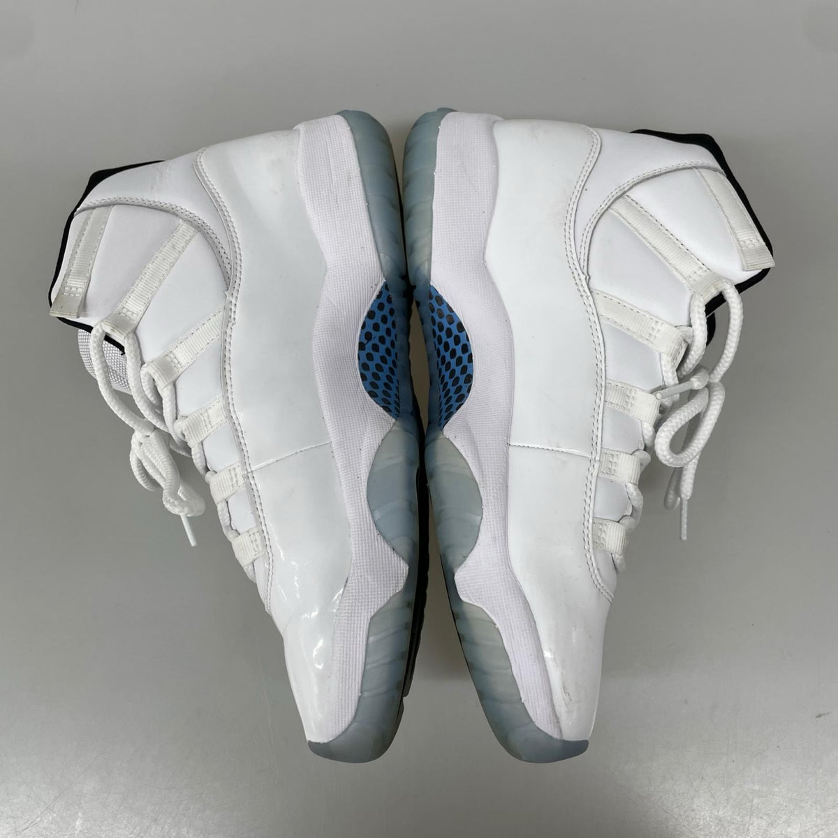 スニーカー AIR JORDAN 11 RETRO 27.5cm (US9 1/2 UK9 EU45) ホワイト