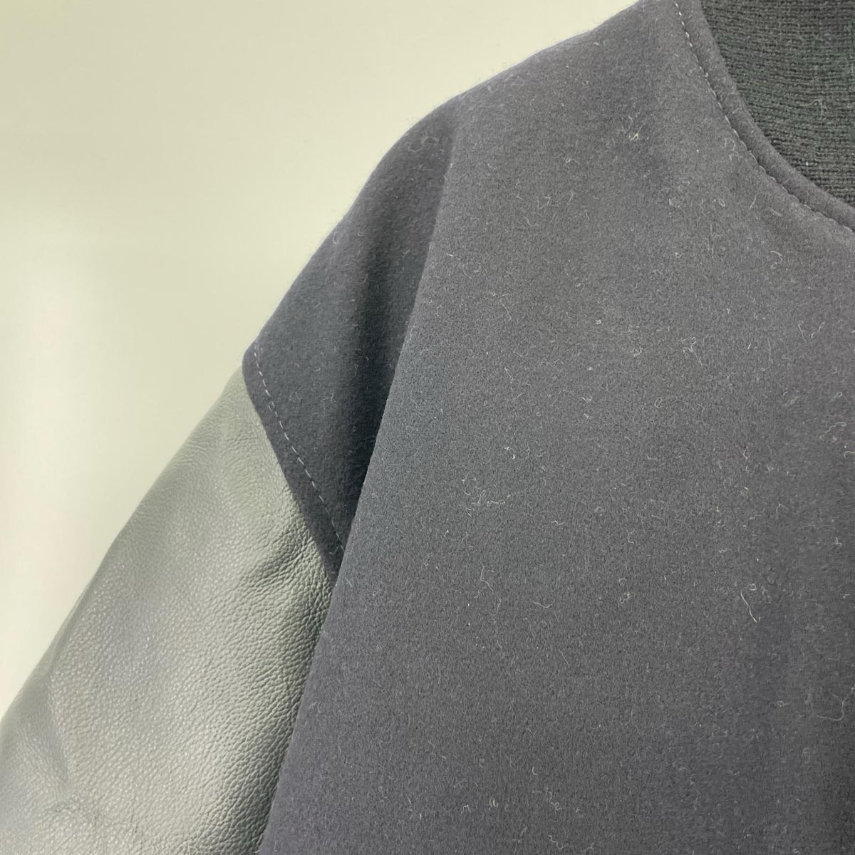 ジャケット GAME ﾚｻﾞｰ切替 ｽﾀｼﾞｬﾝ 紺（L） L