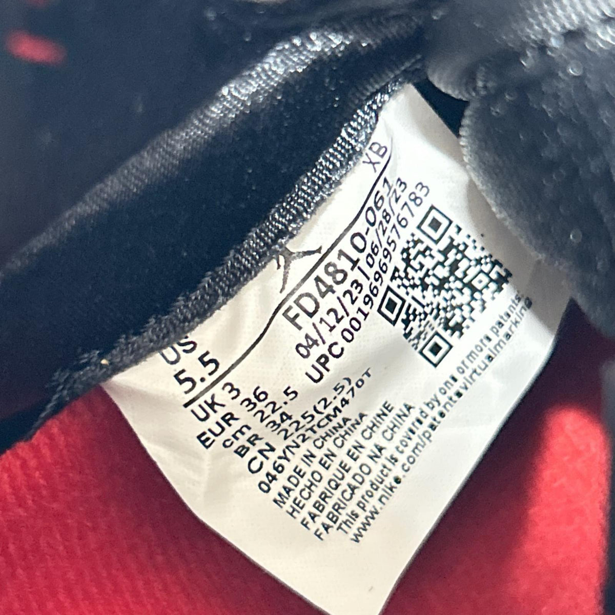 スニーカー WMNS AIR JORDAN 1 RETRO HI OG (22.5)