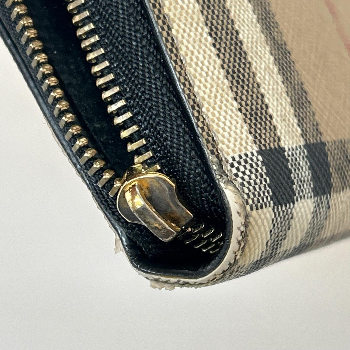 長財布 ﾉﾊﾞﾁｪｯｸ ﾍﾞｰｼﾞｭ ベージュ