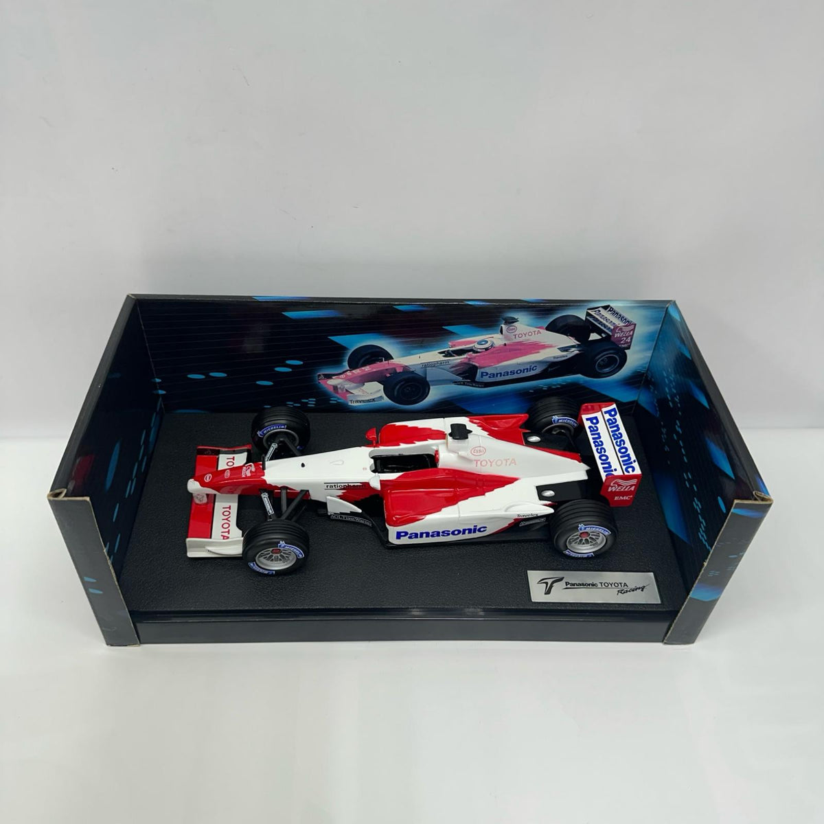 パナソニック　トヨタレーシング　F1参戦記念　1/18 松下電器産業株式会社 スケールカー