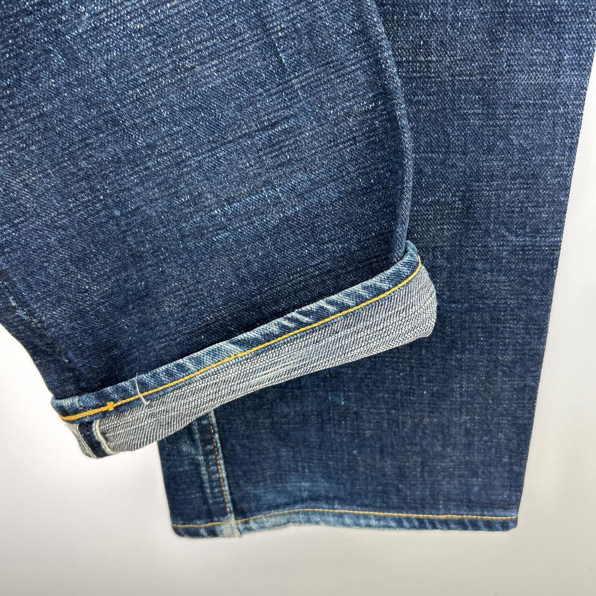 デニムパンツ S0110XJ 刃ﾓﾃﾞﾙ ﾃﾞﾆﾑﾊﾟﾝﾂ