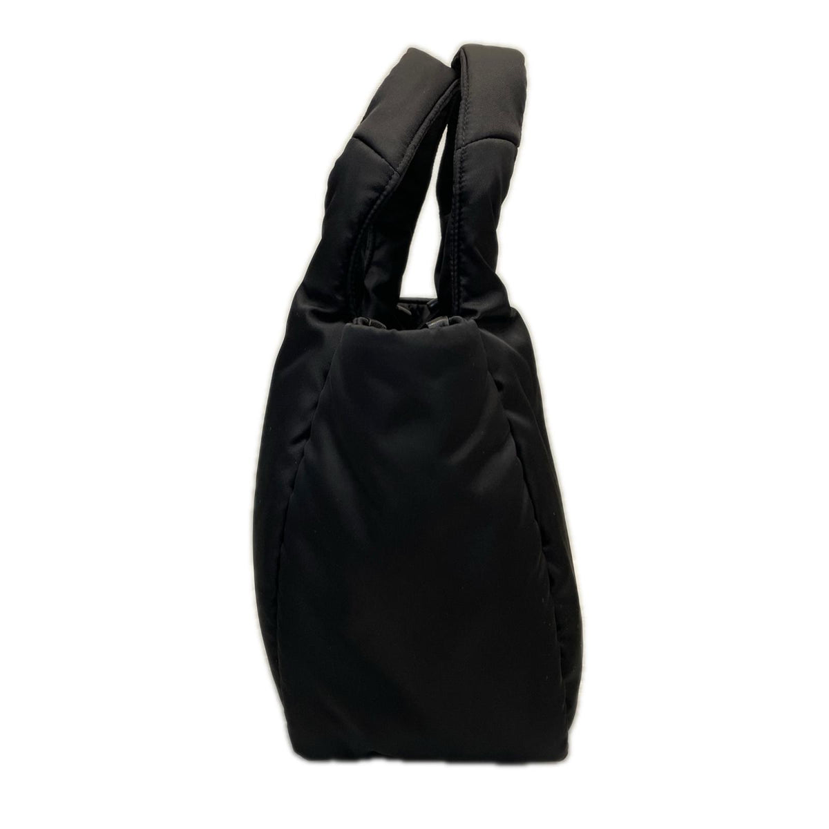 PRADA Re-Nylon スモール パデッド　ハンドバッグ