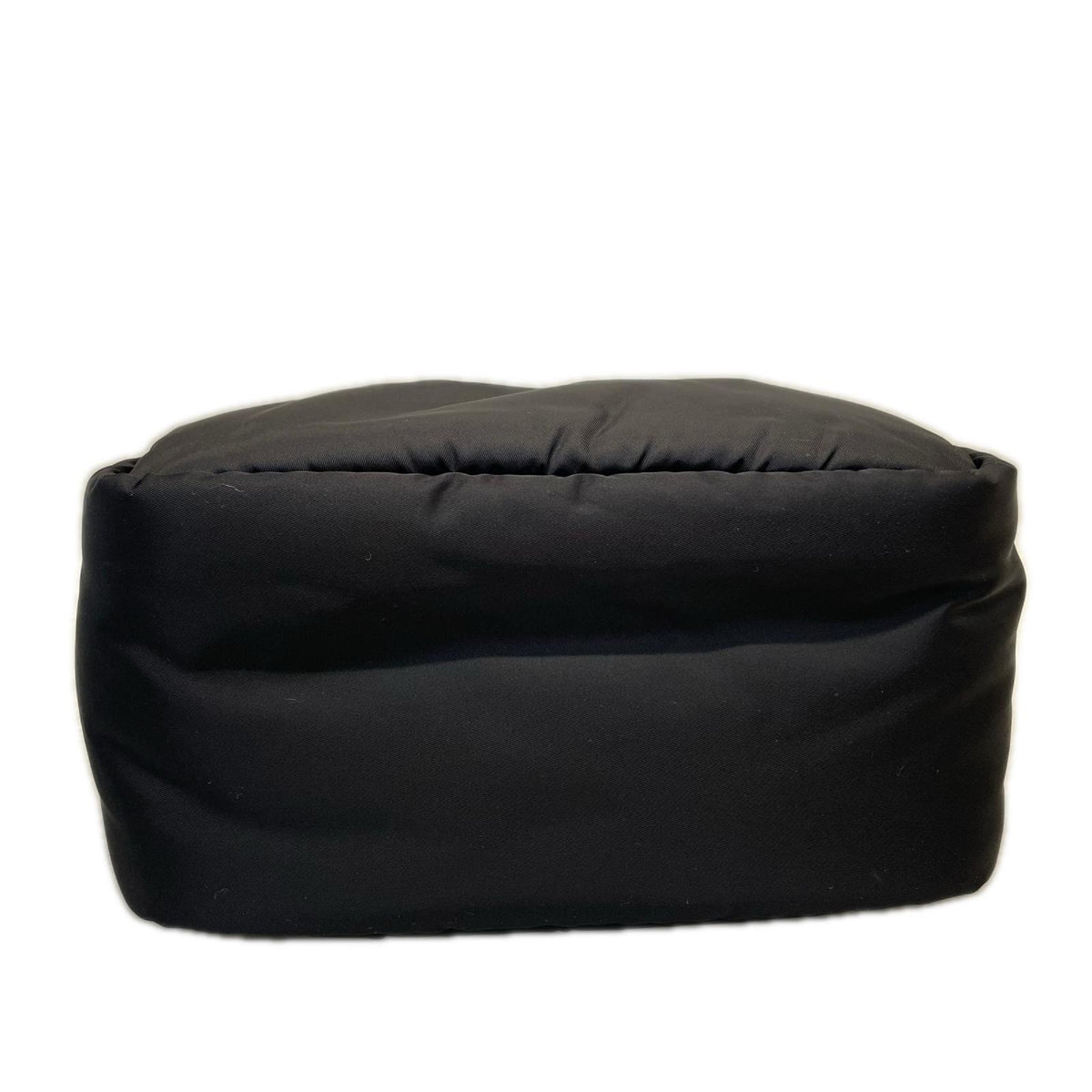 PRADA Re-Nylon スモール パデッド　ハンドバッグ