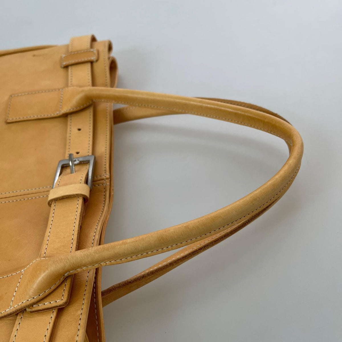 その他バッグ BREE ヌメ革トートバッグ ブラウン