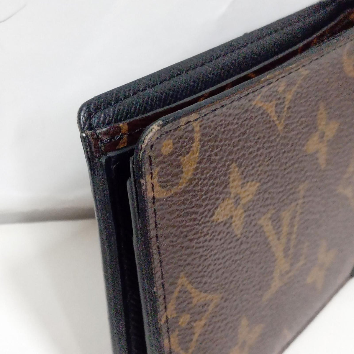 LV/ﾓﾉｸﾞﾗﾑﾏｶｻｰ　ﾎﾟﾙﾄﾌｫｲﾕ･ﾐﾙﾃｨﾌﾟﾙ M69408