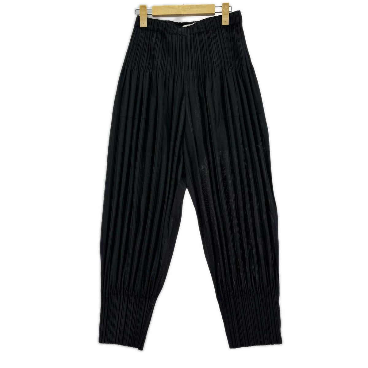 パンツ FLUFFY BASICS クロップドパンツ Size4 BLK 4 ブラック