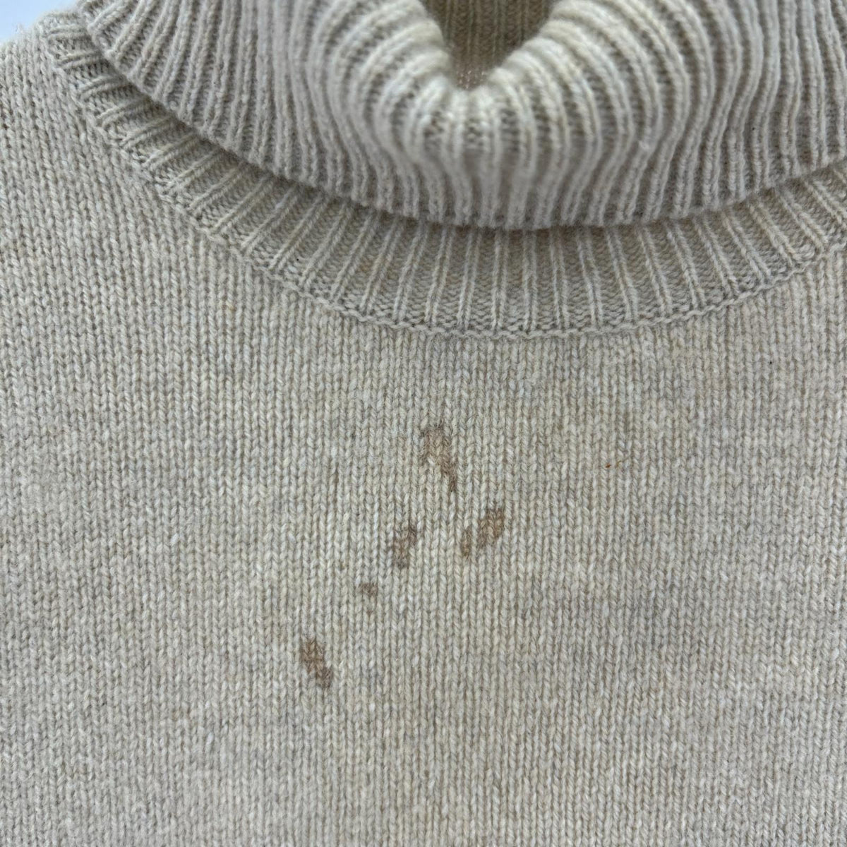ニット 18AW タートルネックニット ベージュ