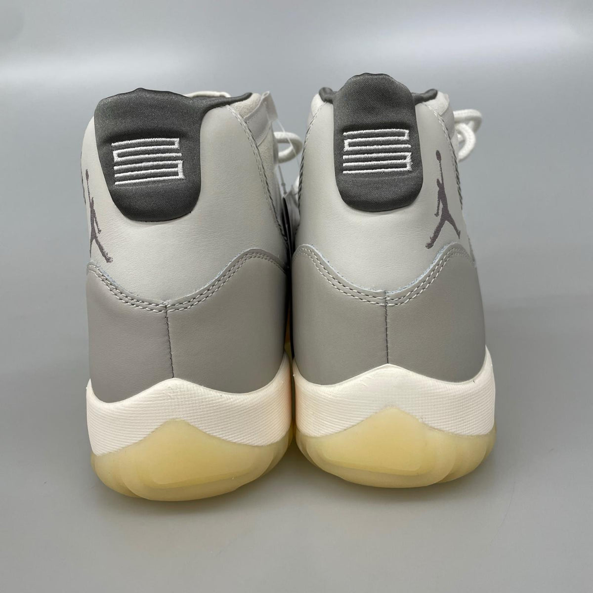 スニーカー Air Jordan 11 Retro "Sukajan" -US10.5 28.5cm (US10 1/2 UK10 EU47) グレー