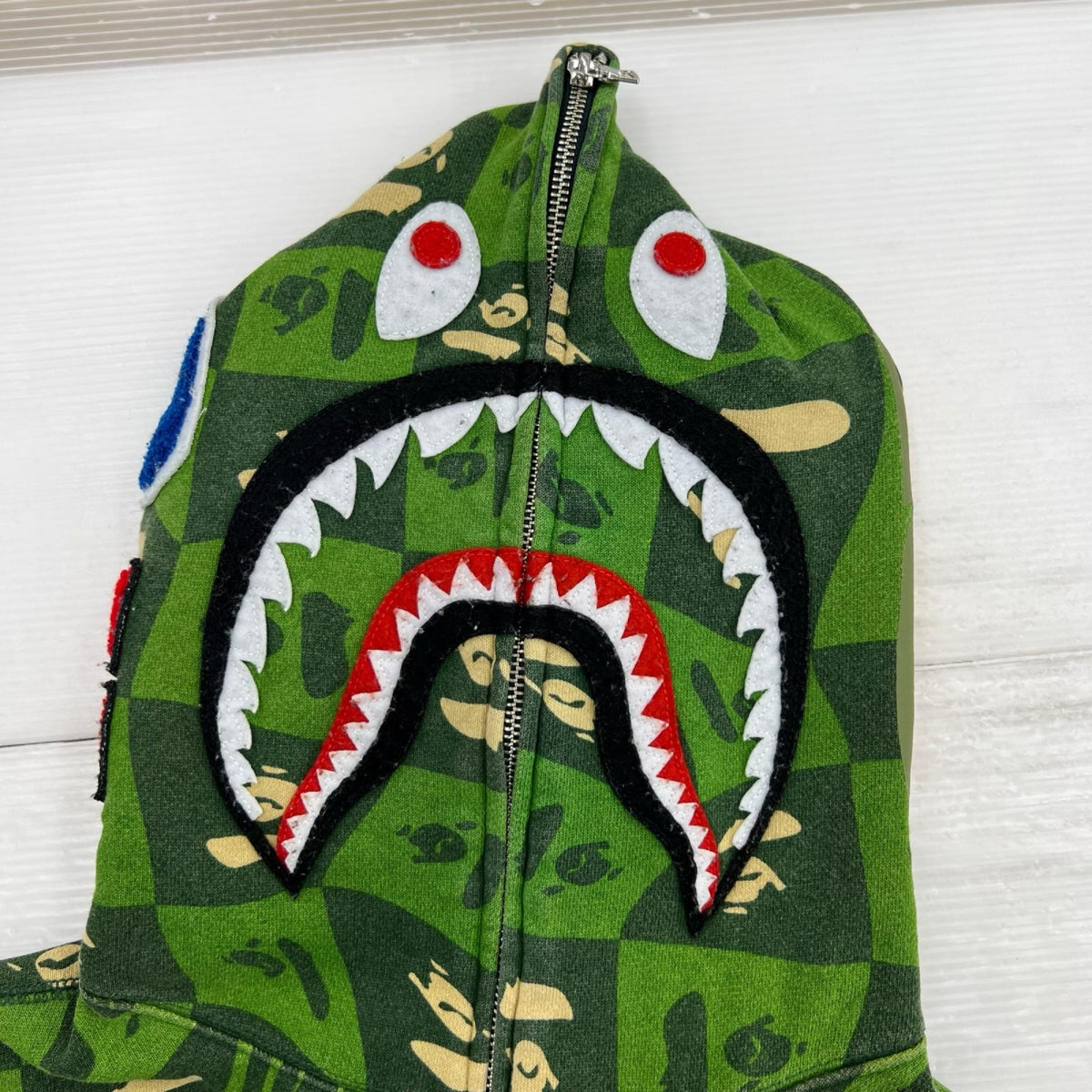 パーカー BAPE Distortion Shark ﾌﾙｼﾞｯﾌﾟ 緑 M M グリーン