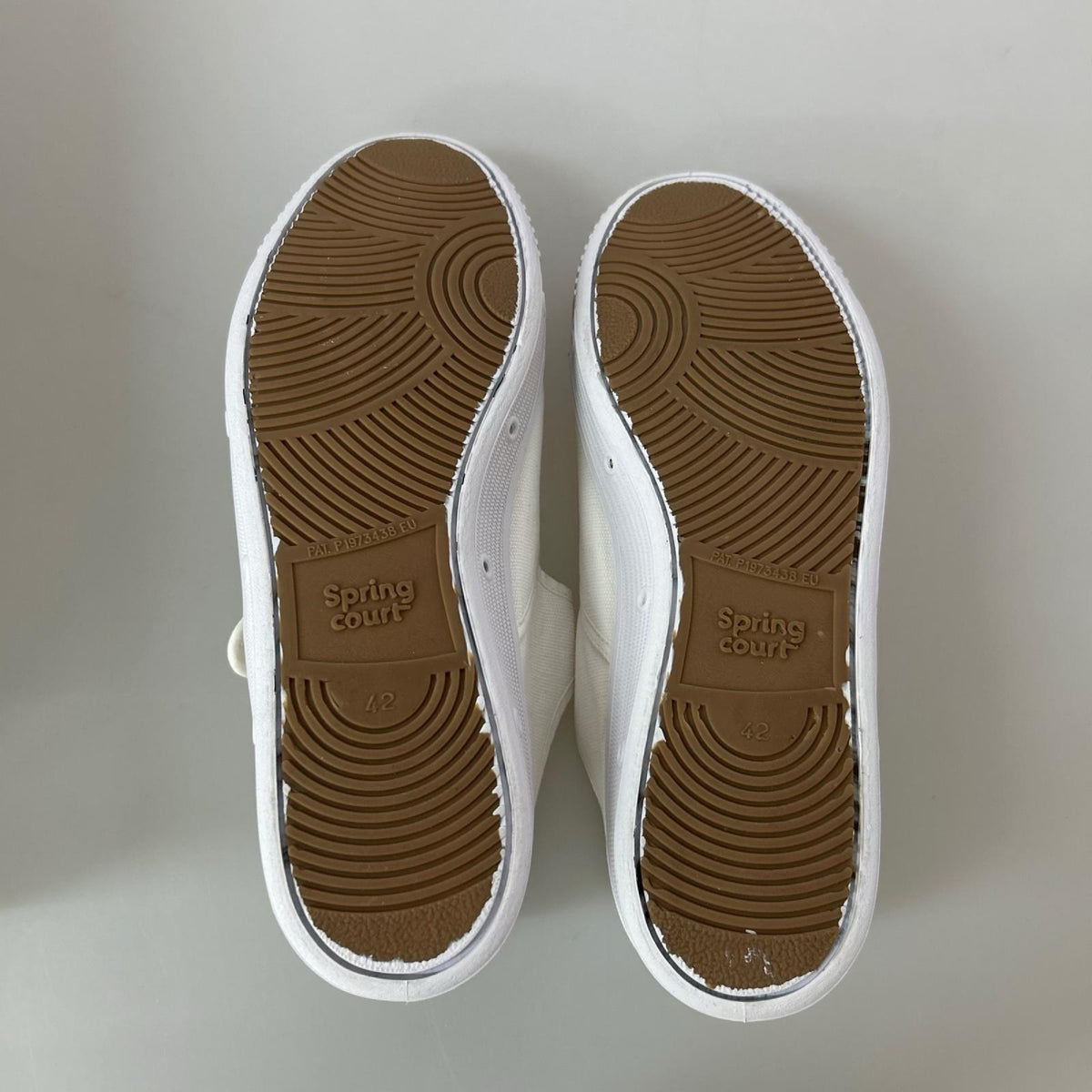 スニーカー J2 CANVAS (42) ホワイト