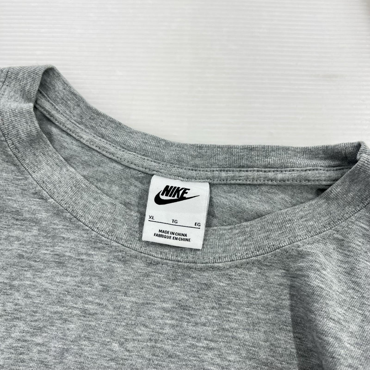 半袖Ｔシャツ AIR MAX PLUS Tn SIZE:XL GREY グレー
