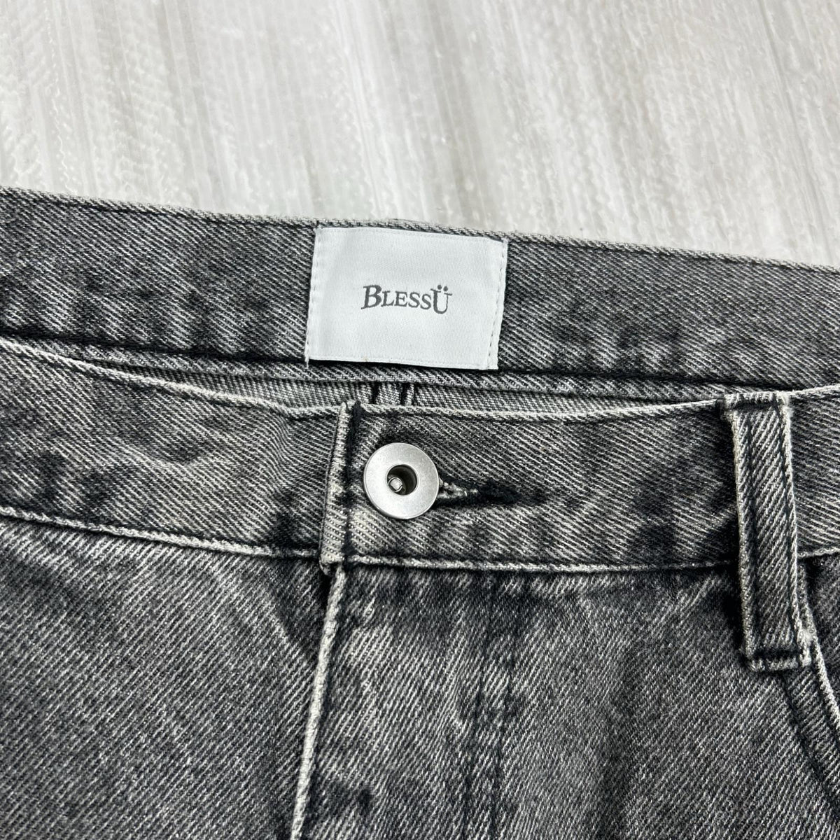 デニムパンツ BLESS U ﾌﾞﾗｯｸﾃﾞﾆﾑ ｶｰｺﾞﾊﾟﾝﾂ M ブラック