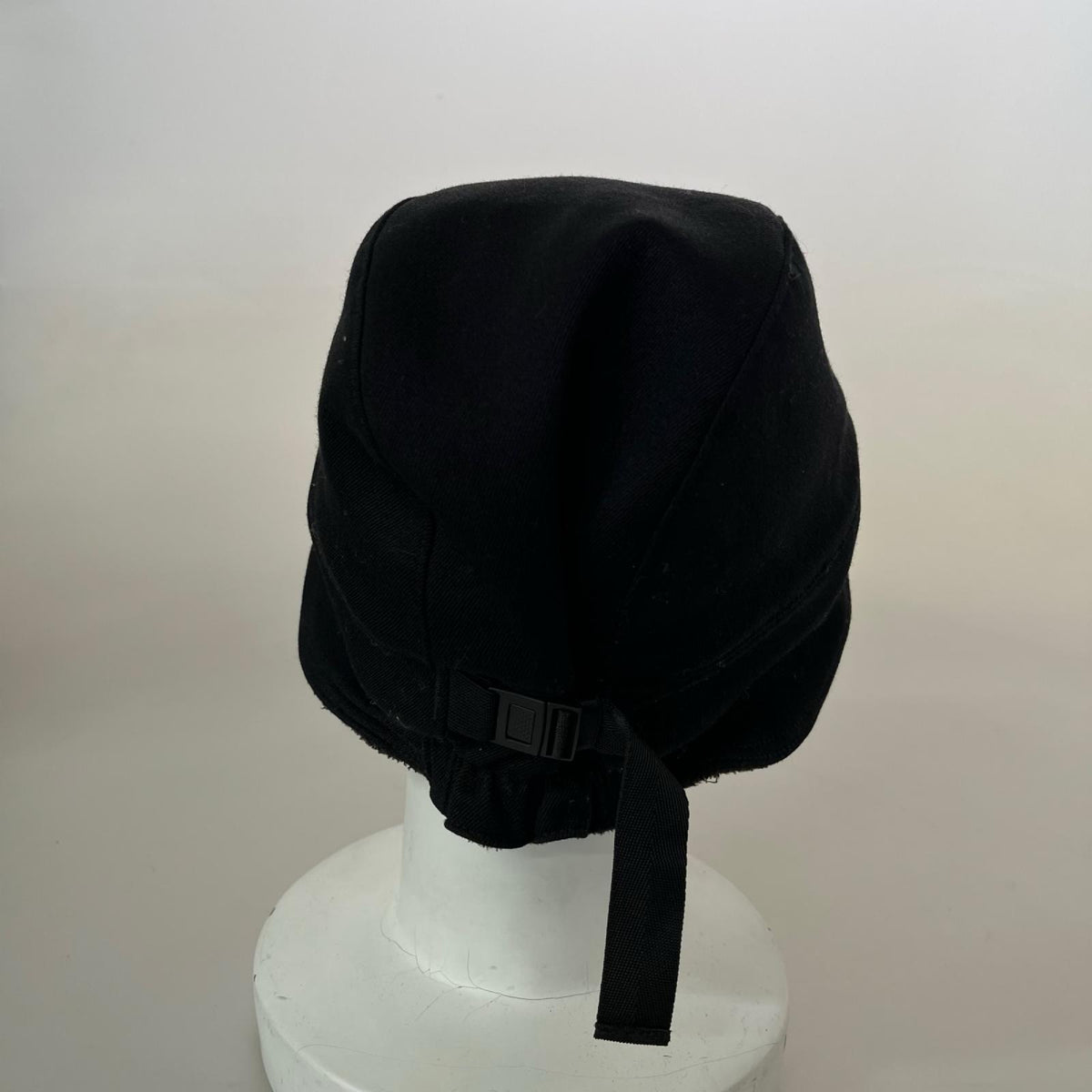キャップ EARMUFFS CAP/ﾌﾞﾗｯｸ ブラック