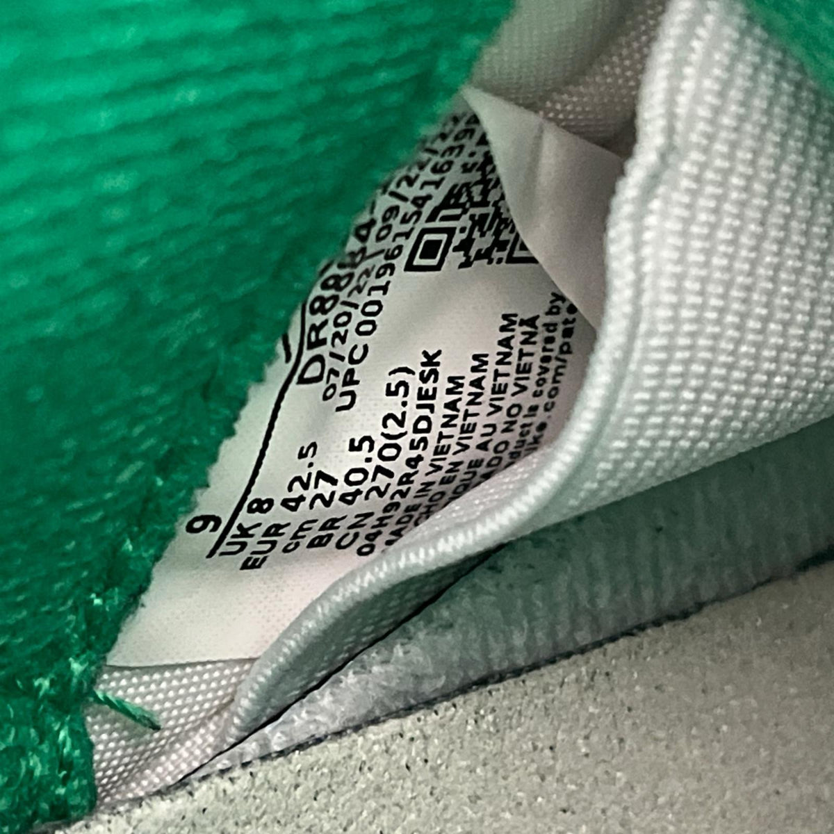 スニーカー Air Jordan 2 Retro Lucky 白緑 (27.0) 27cm (US9 UK8 1/2 EU44)