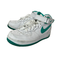 スニーカー AIR FORCE 1 MID 07 白 ﾐﾝﾄｸﾞﾘｰﾝ (26.0) 26cm (US8 UK7 1/2 EU42)