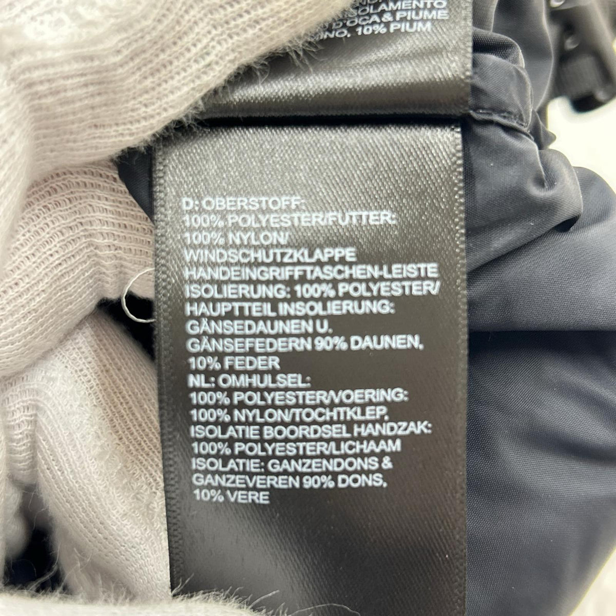 ダウンジャケット RETRO NUPTSE M ブラック