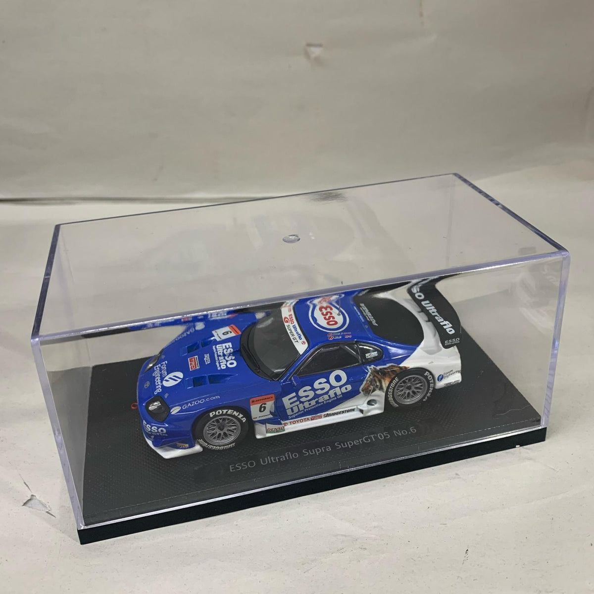 EBBRO 1/43 ESSO SUPRA SUPER GT 2005 #6 スケールカー