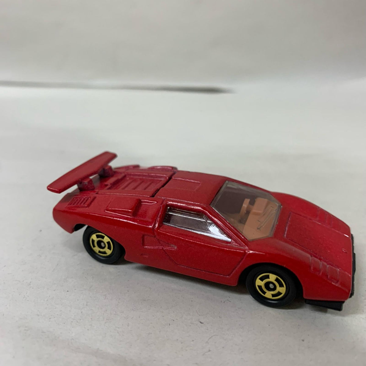青箱 F50 ランボルギーニ カウンタック LP500S トミカ