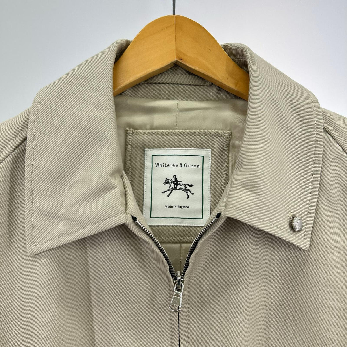 ブルゾン Whiteley&Green BIRKBY ｳｰﾙｷｬﾊﾞﾘｰ 白 (40) 40 ベージュ