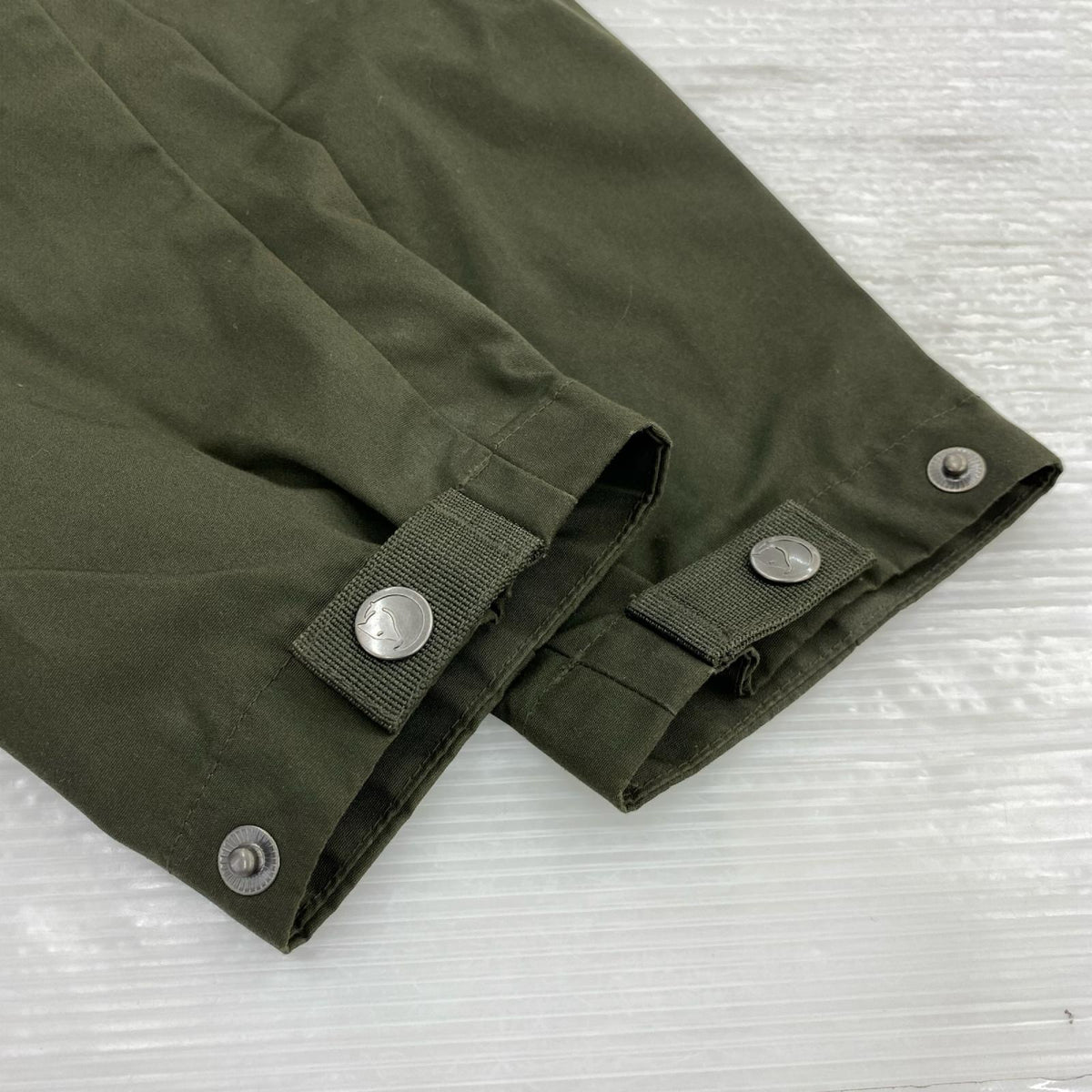 ジャケット FJALLRAVEN VARDAG ANORAK M 87008 ｶｰｷ (XS) カーキ