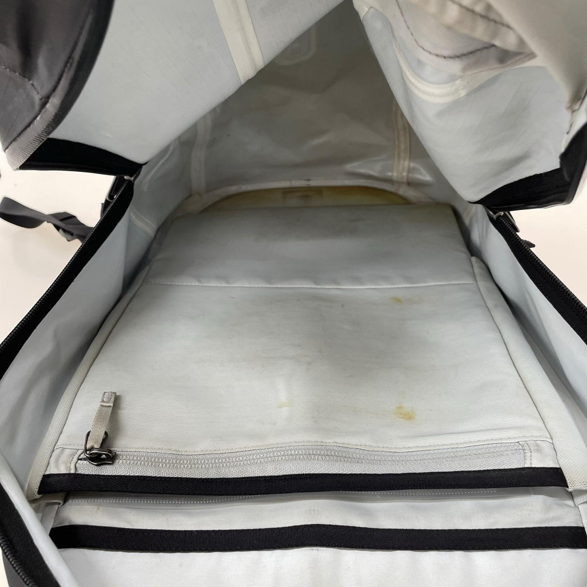 リュック・デイパック Granville 16 Backpack ブラック