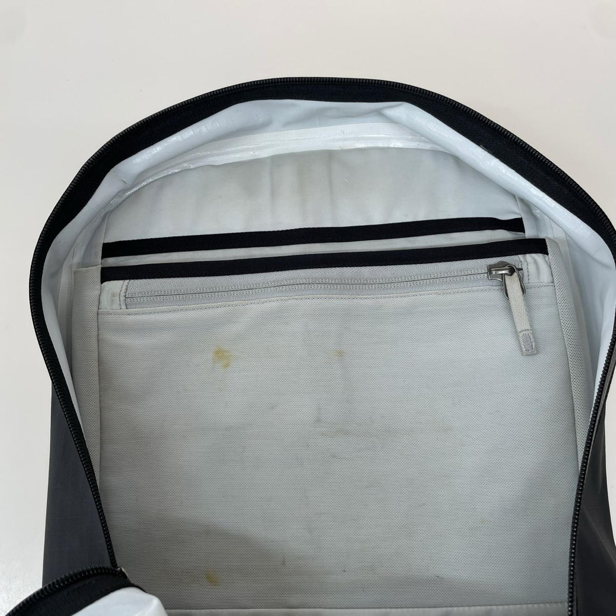 リュック・デイパック Granville 16 Backpack ブラック