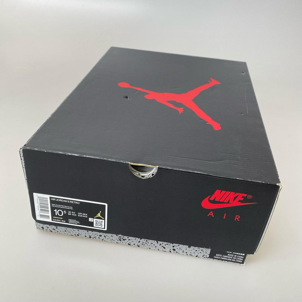 スニーカー JORDAN BRAND AIR JORDAN 5 RETRO 28.5cm (US10 1/2 UK10 EU47)
