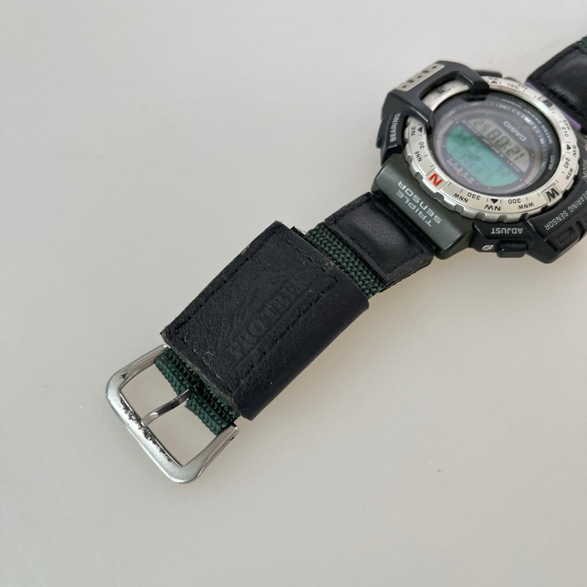 腕時計 PRO TREK PRT-40 ブラック