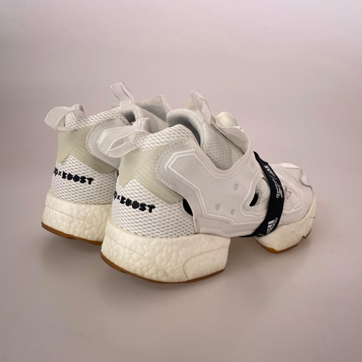 スニーカー PUMP FURY WHITE BOOST 28cm (US10 UK9 1/2 EU46) ホワイト