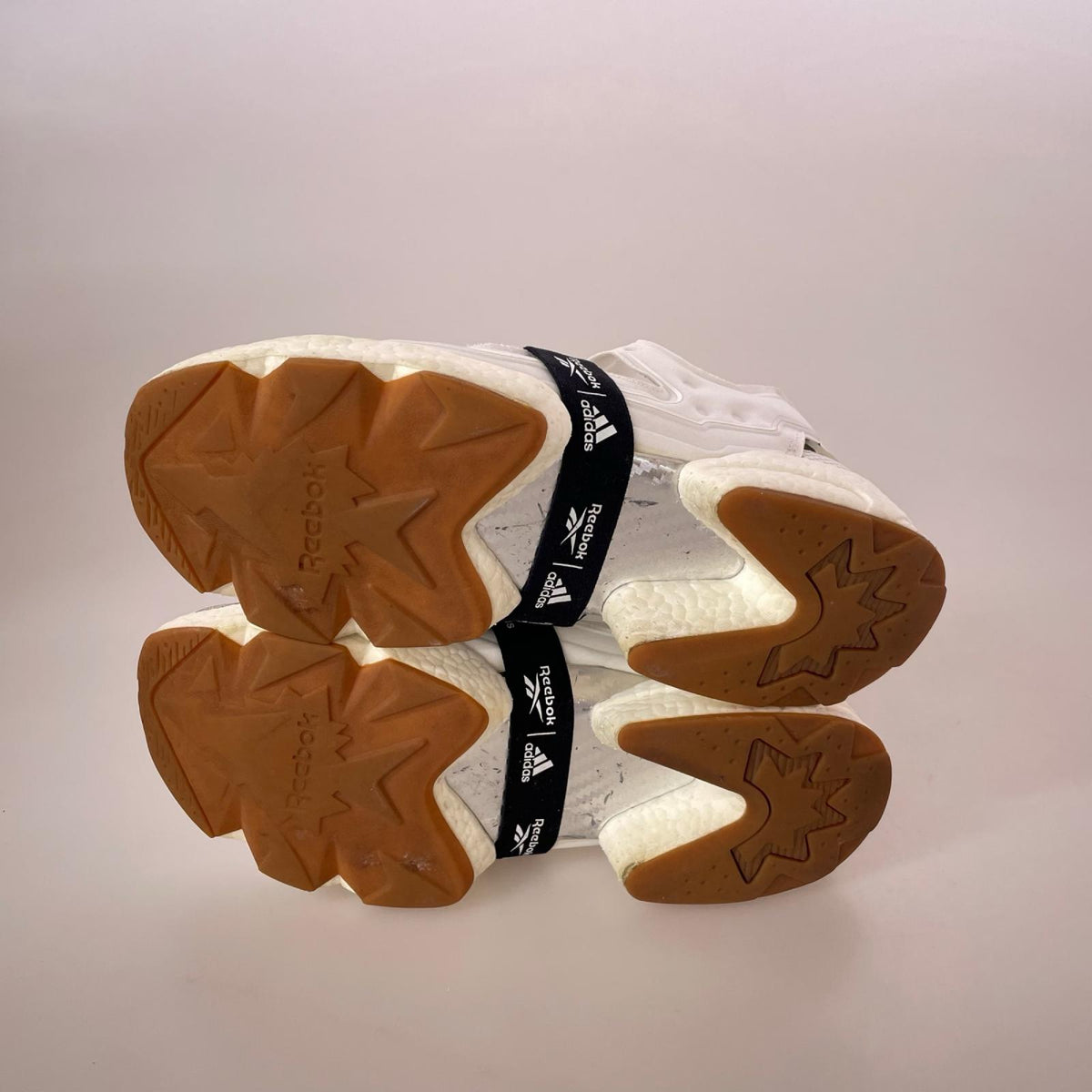 スニーカー PUMP FURY WHITE BOOST 28cm (US10 UK9 1/2 EU46) ホワイト