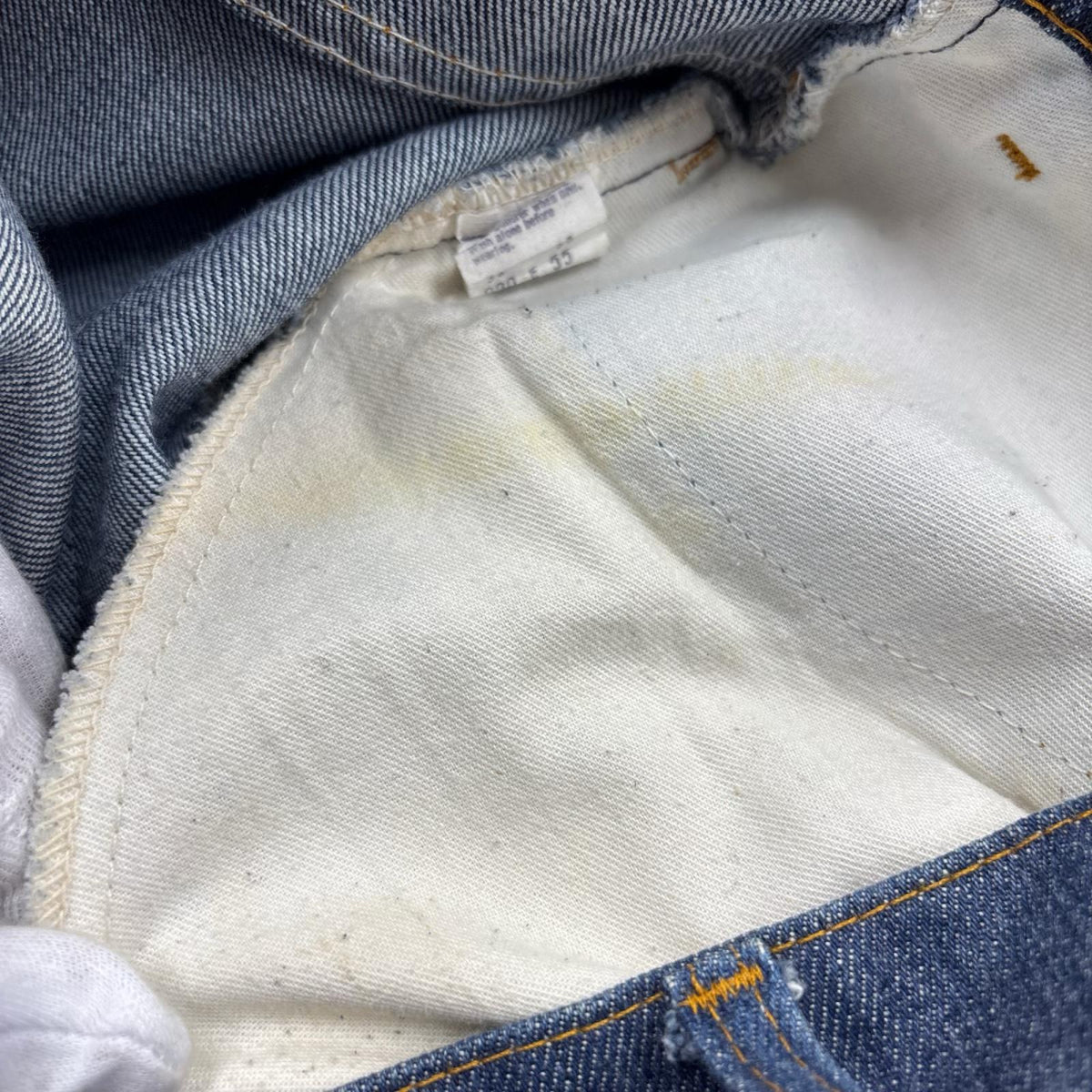 デニムパンツ Levi's 79年製 ｵﾚﾝｼﾞﾀﾌﾞ ﾎﾞﾀﾝ裏561 646 (W36~) ブルー