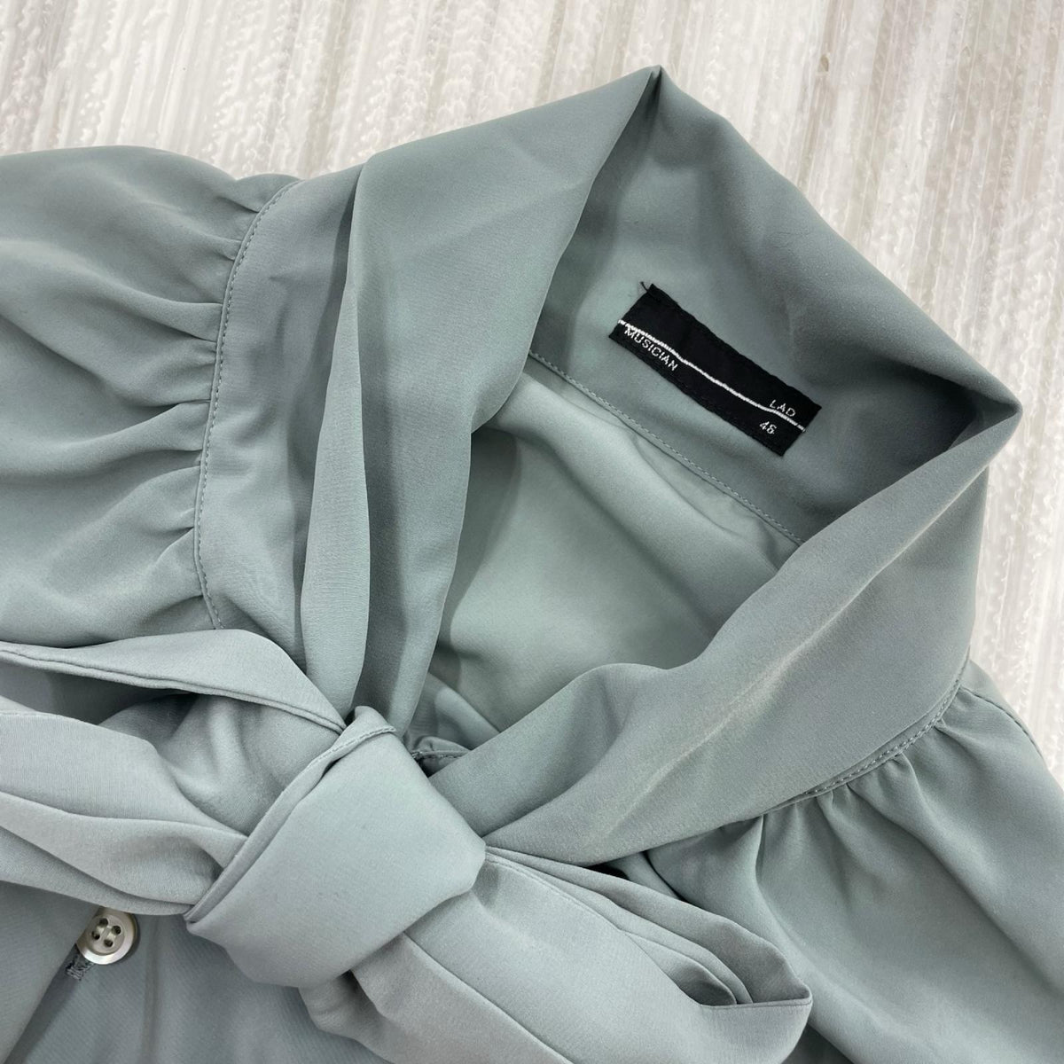 長袖シャツ GATHER BOW COLLAR SHIRT 44 46
