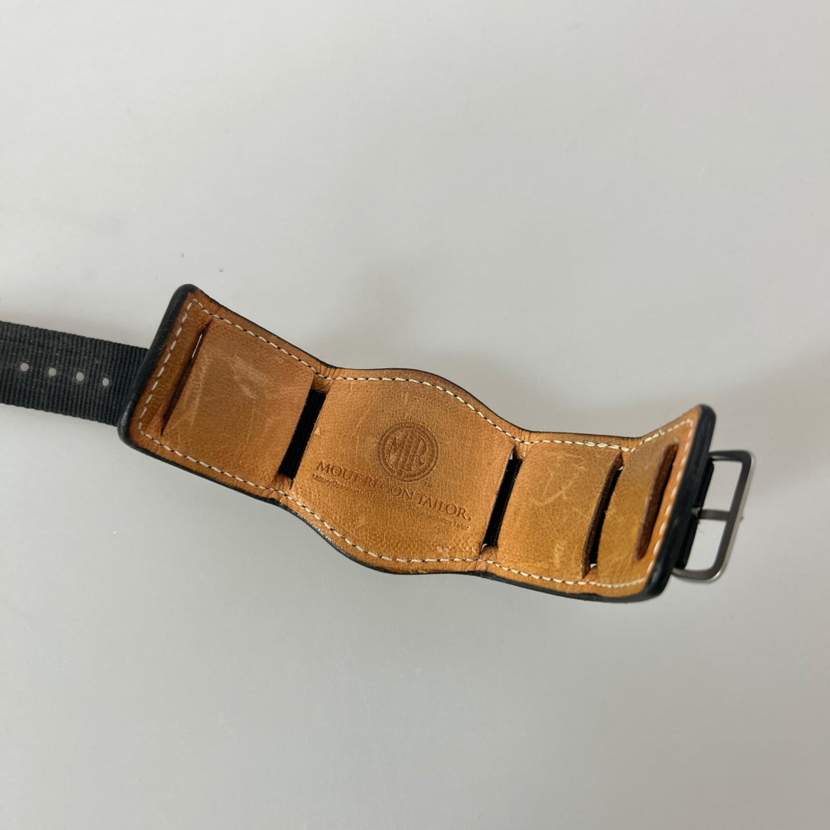 腕時計 MOUT RECON TAILOR N.W.C LOWERCASE 黒 ブラック