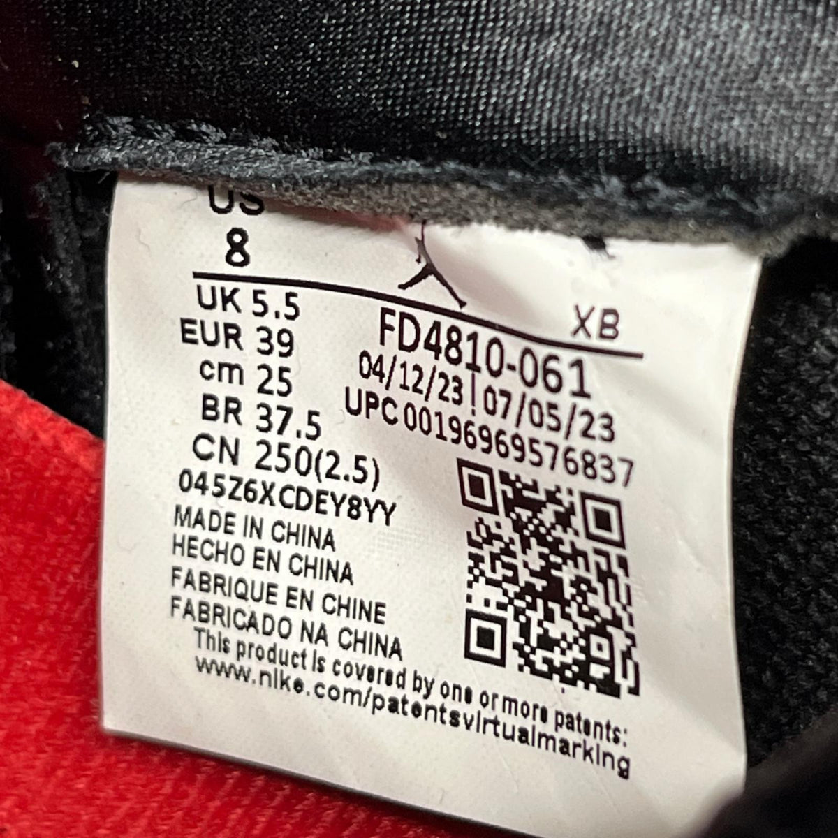 スニーカー Air Jordan 1 Mid "Bred Toe"/25cm 25cm (US7 UK6 1/2 EU40)