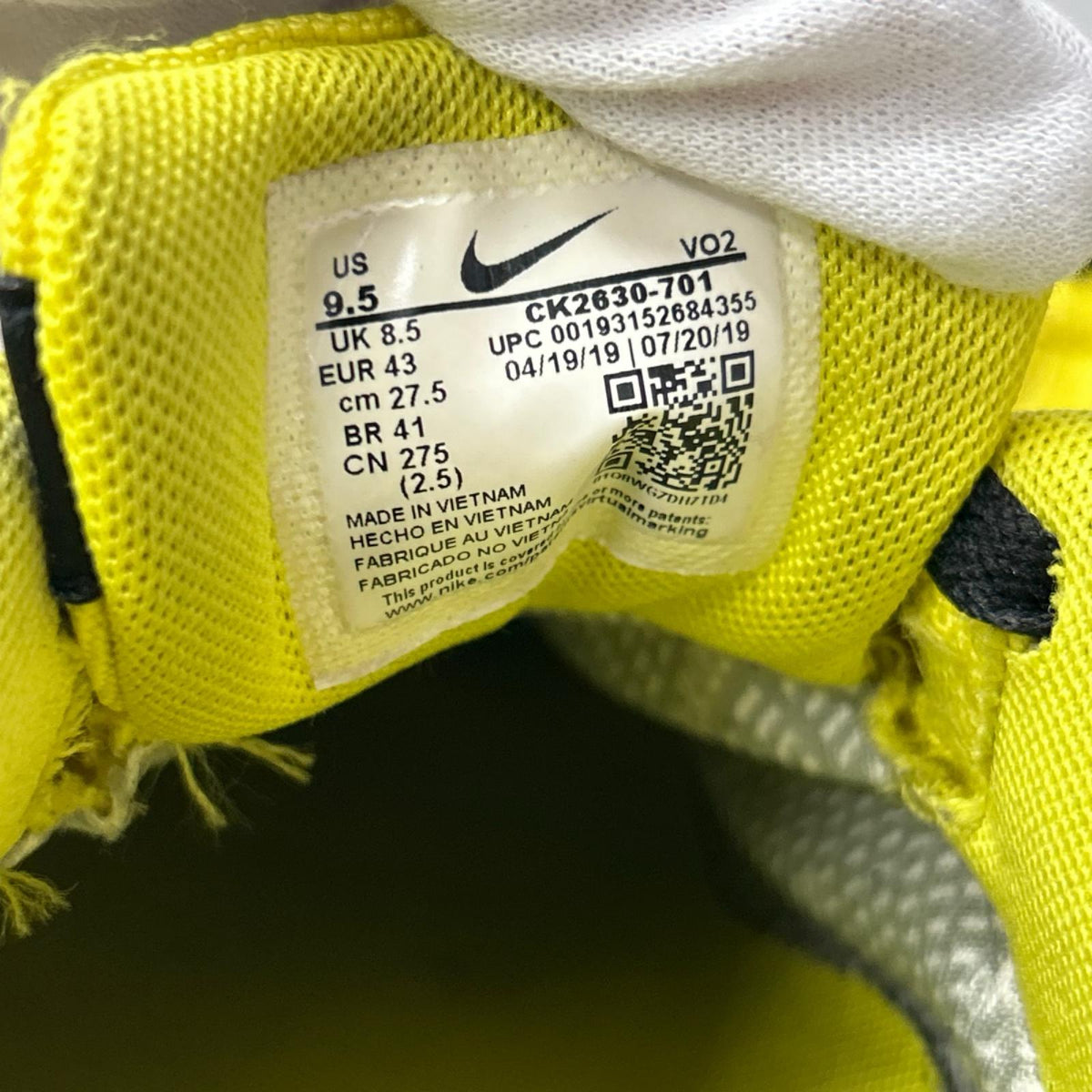 スニーカー AIR FORCE 1 LOW GORE-TEX CK2630-701 27.5cm (US9 1/2 UK9 EU45) イエロー