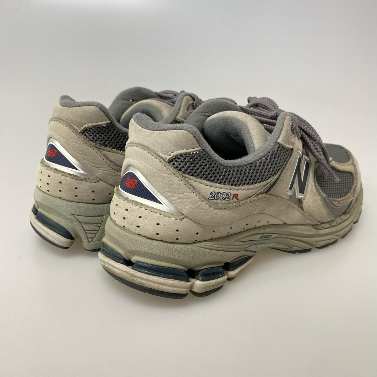 スニーカー ML2002RA ｸﾞﾚｰ 27.5cm (US9 1/2 UK9 EU45) グレー