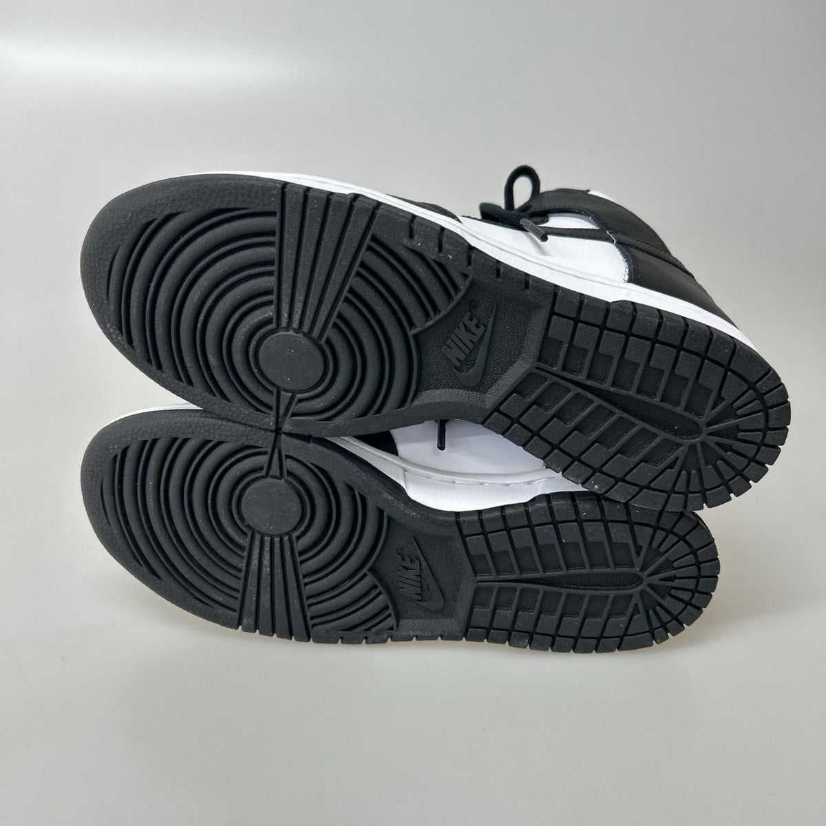 スニーカー Dunk High Black and White 26.0cm 26cm (US8 UK7 1/2 EU42)