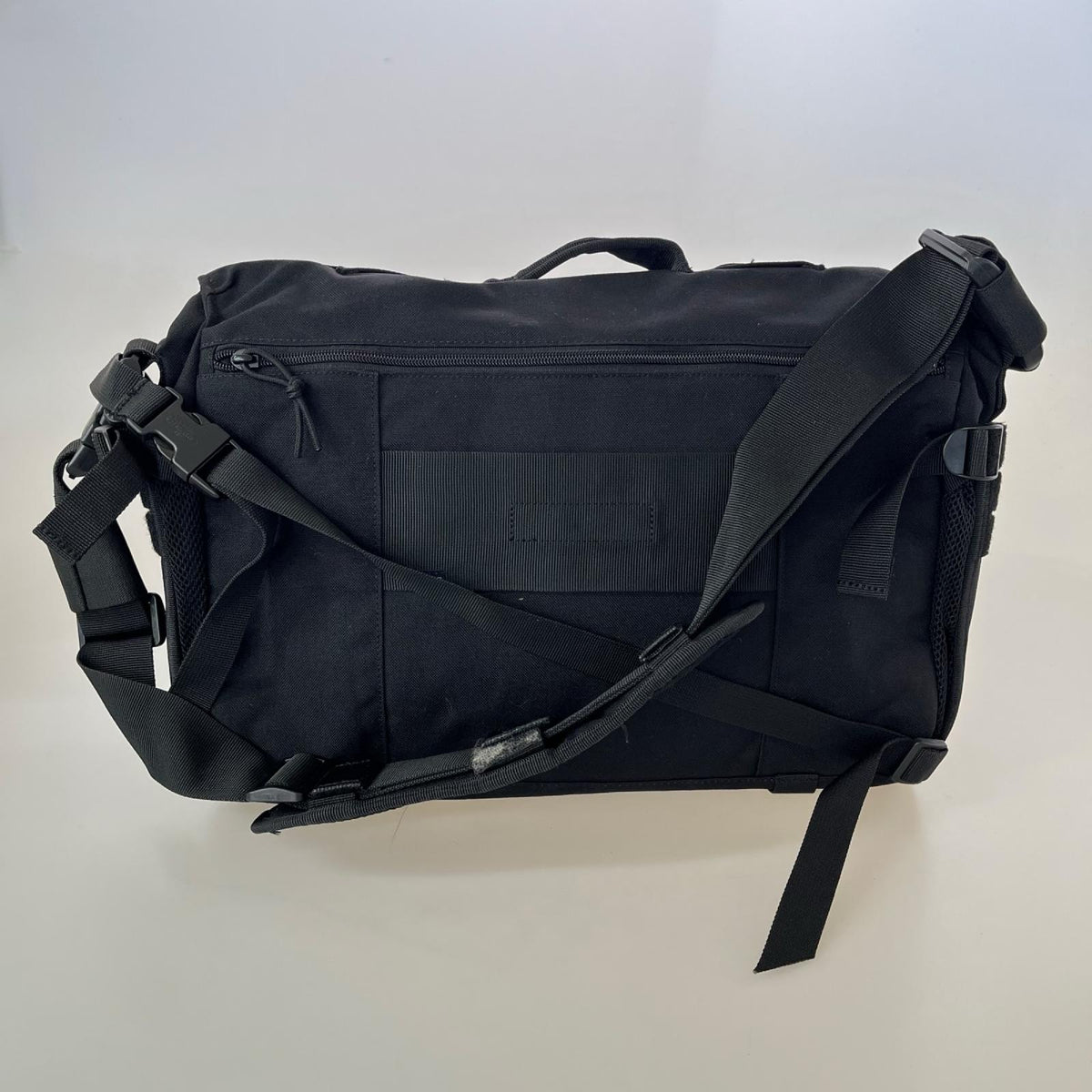 ショルダーバッグ 5.11 Tactical ﾒｯｾﾝｼﾞｬｰﾊﾞｯｸﾞ ブラック