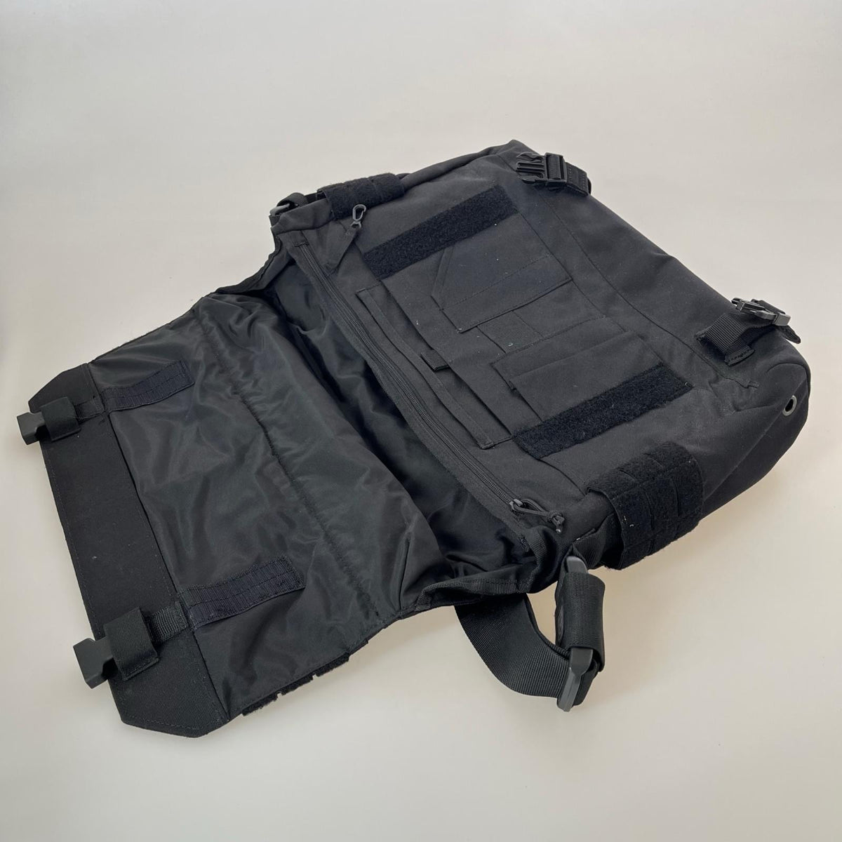 ショルダーバッグ 5.11 Tactical ﾒｯｾﾝｼﾞｬｰﾊﾞｯｸﾞ ブラック