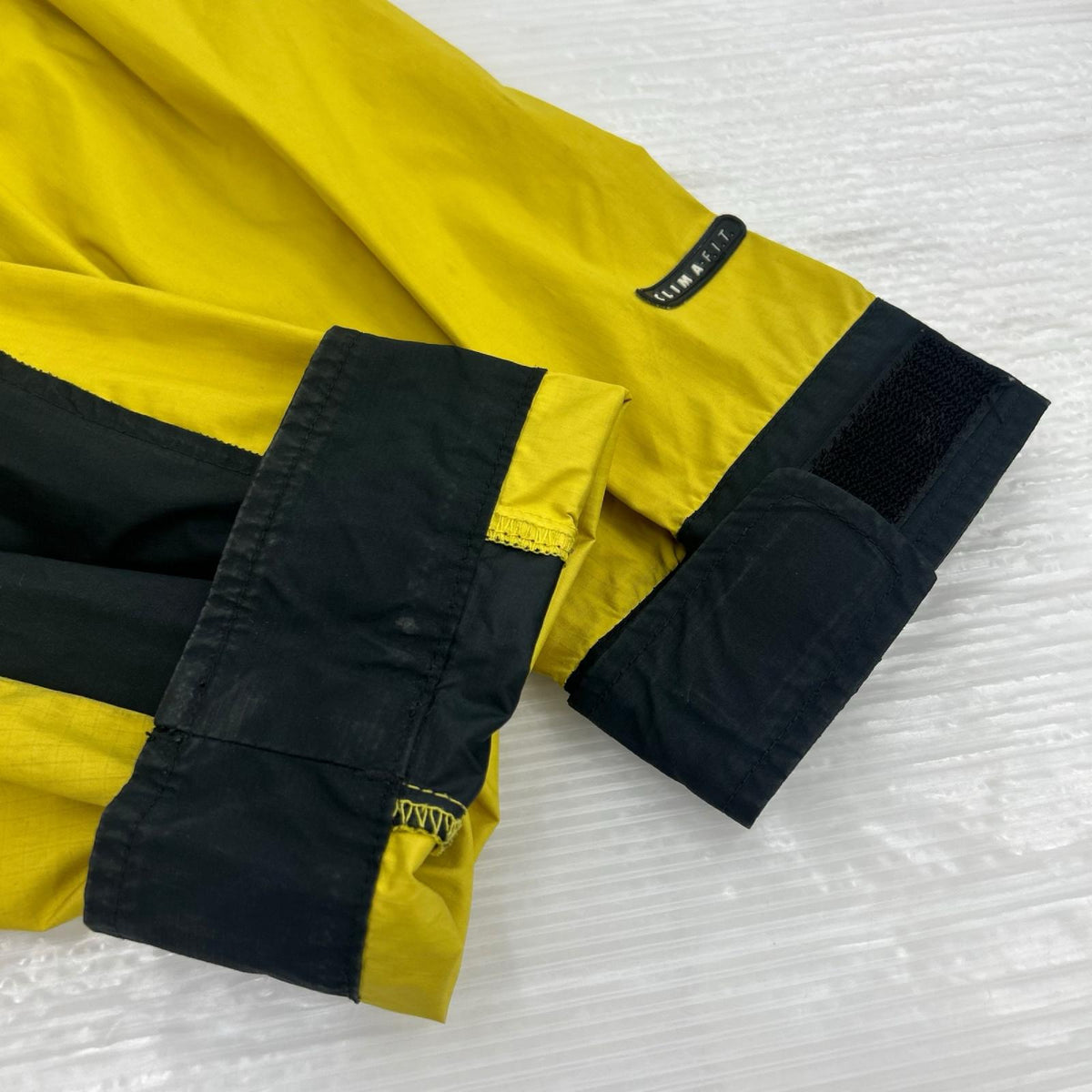 マウンテンパーカー M YEL&BLK M