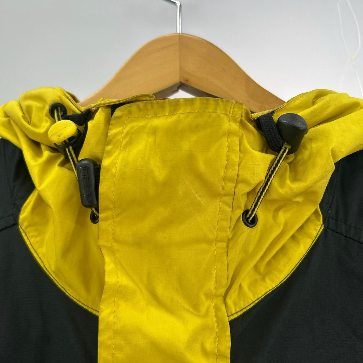マウンテンパーカー M YEL&BLK M