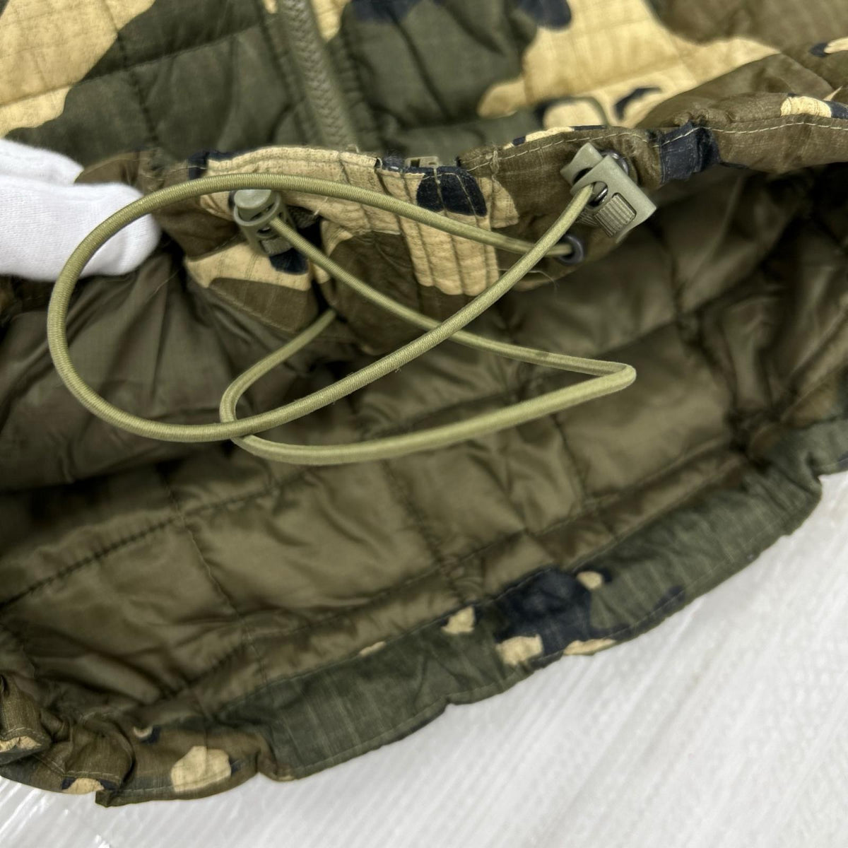 ジャケット Lightweight Thermoball Jacket S S