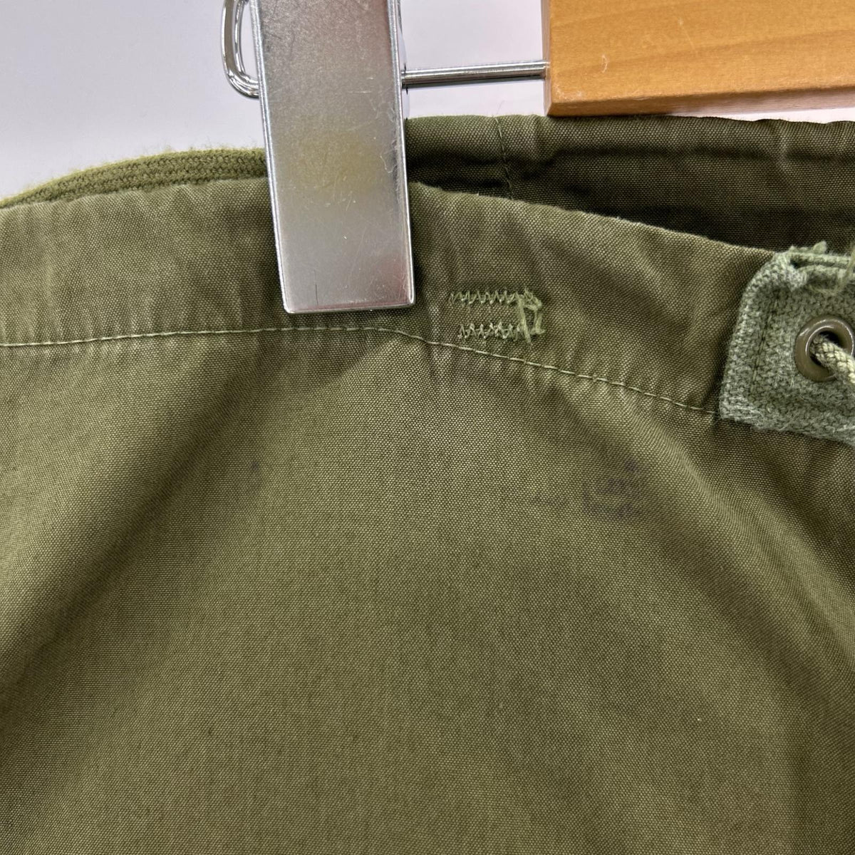 パンツ U.S. ARMY M-51 ｱｰｸﾃｨｯｸｵｰﾊﾞｰﾊﾟﾝﾂ カーキ