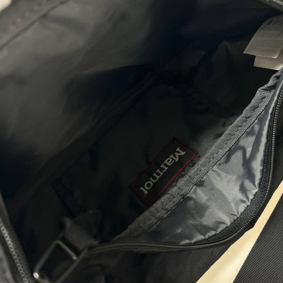 ショルダーバッグ MTSS25UBG237 Alberta Shoulder Bag ブラック
