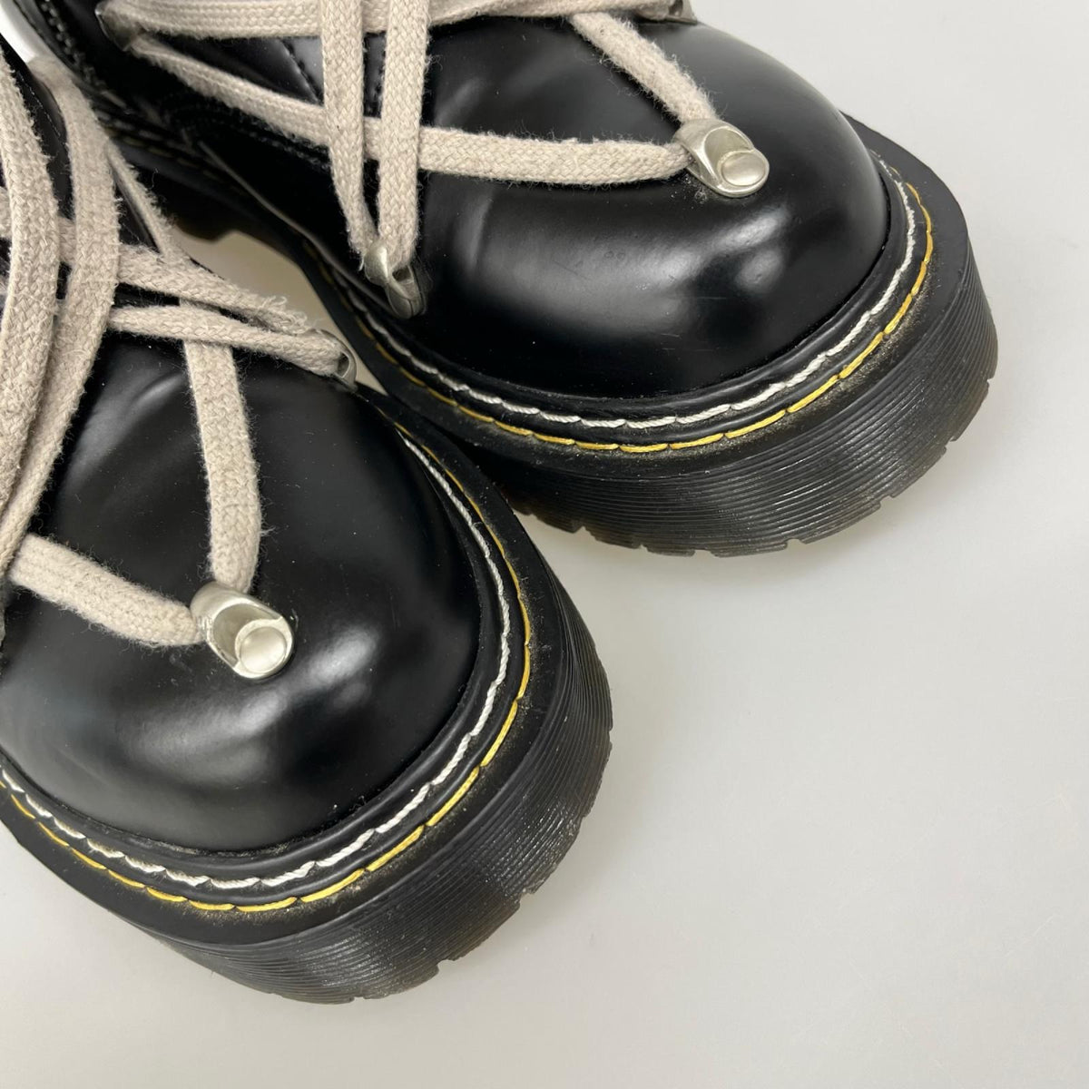 ブーツ ×Dr. Martens ﾌﾞｰﾂ UK8 ブラック