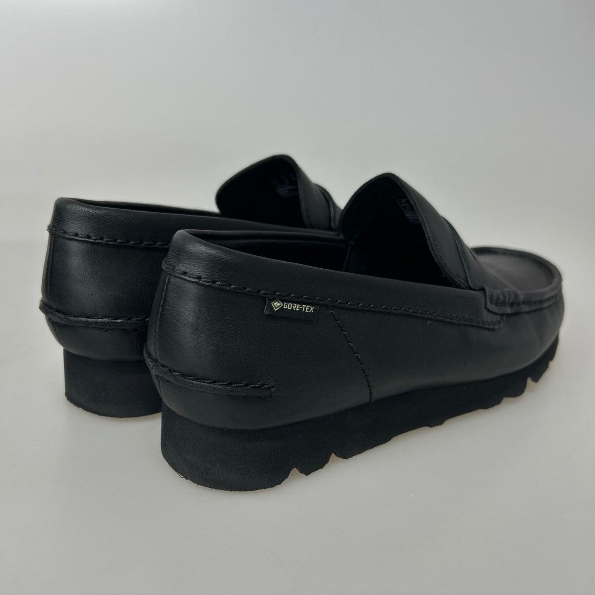 シューズ Clarks BEAMS別注 50th anniversary WallaBeams Loafer GORE-TEX 40 黒 ブラック