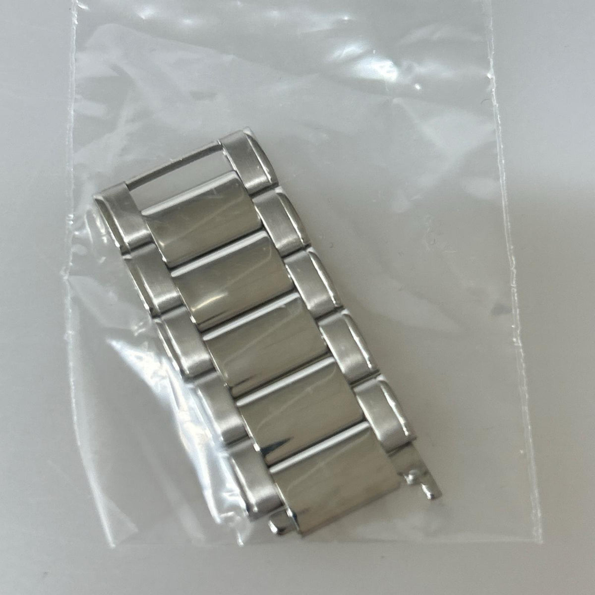 腕時計 MTP-B195 QZ シルバー