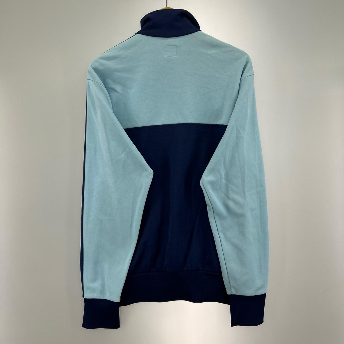 ジャケット 00S 万国ﾀｸﾞ ﾚｱﾙﾏﾄﾞﾘｰﾄﾞ ﾄﾗｯｸｼﾞｬｹｯﾄ 青 (L) L