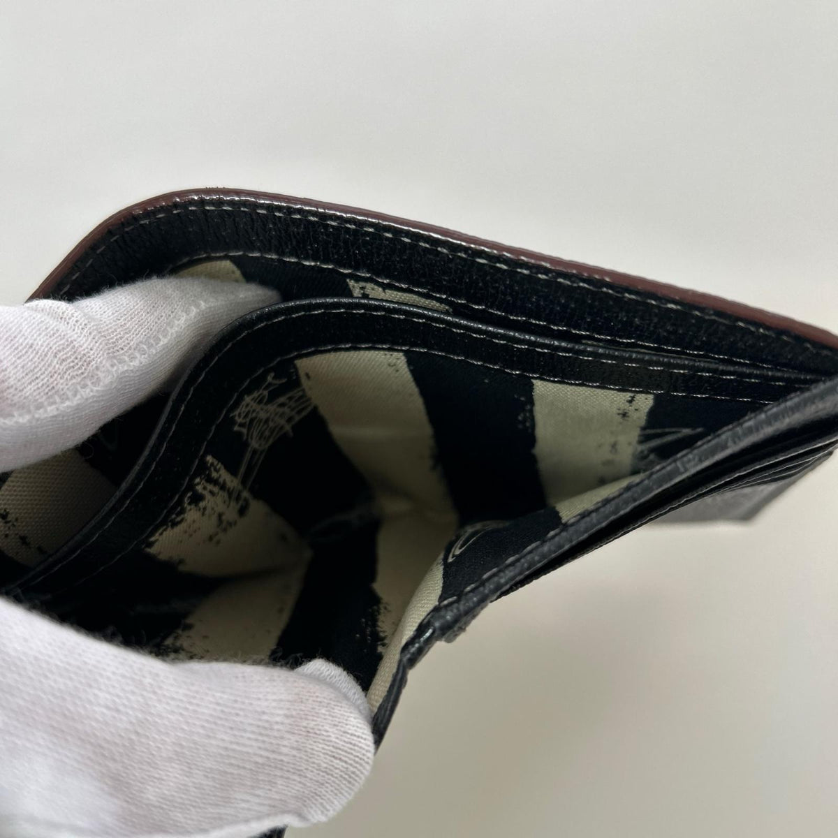 コンパクトウォレット ｵｰﾌﾞ3つ折り財布 黒 ブラック
